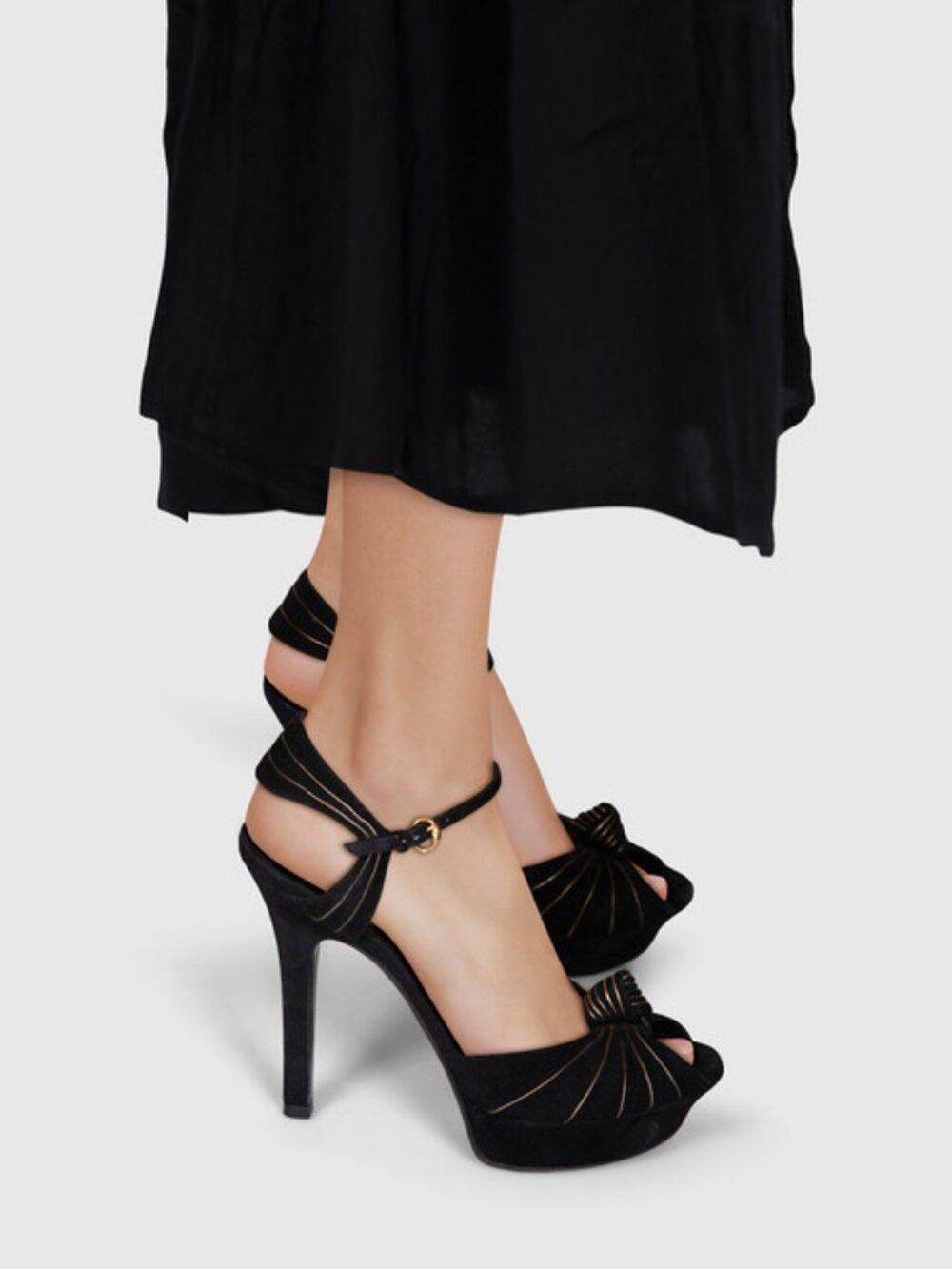 Gucci Black Suede Kelly Knot Platform Sandals Size 9
